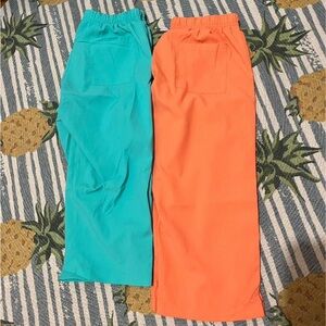 Size small Capri Scurbs